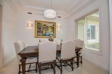 Formal Dining