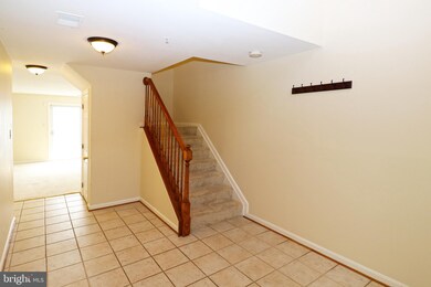 7314 Shady Glen Dr, Columbia, MD 21046 - photo 4
