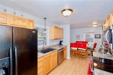 4095 SE 15th Ct, Des Moines, IA 50320 - photo 4