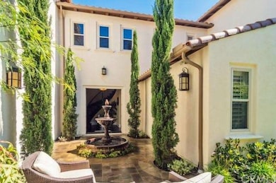 Beautiful Courtyard with stone hardscape & fountai