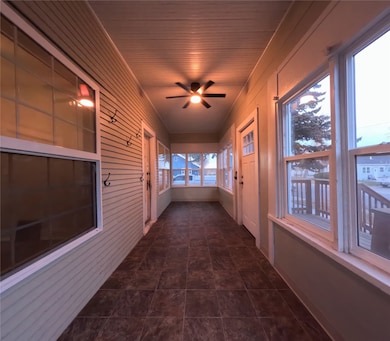 712 19th St N, Great Falls, MT 59401 - photo 3