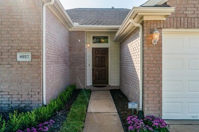 8927 Starlamp Ln, Houston, TX 77095 - photo 2