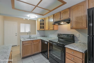 004-photo-kitchen-10230219