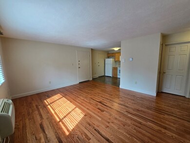 725 Broad St unit 8, East Weymouth, MA 02189 - photo 2