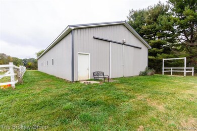 2425 Texter Rd, Leonard, MI 48367 - photo 4