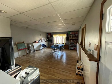 304 W 18th St, Grand Island, NE 68801 - photo 2