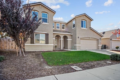 2126 Grapevine Dr, Livingston, CA 95334 - photo 2