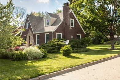 6605 Forest Ct, Windsor Heights, IA 50324 - photo 3