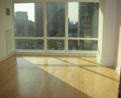 Crystal Point unit C1407, Jersey City, NJ 07302 - photo 5