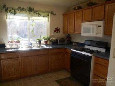 unlisted-address, Redmond, OR 97756 - photo 4