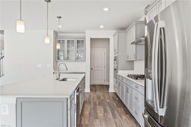 Builder images of previously built decorated model, finishes, available options, and layout can differ in actual home