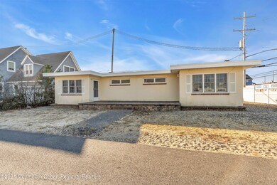 41 Jacobsen Ln, Lavallette, NJ 08735 - photo 4