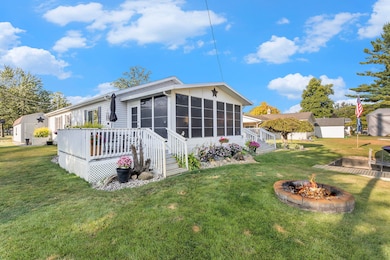 534 Hickory Ln, Coldwater, MI 49036 - photo 2