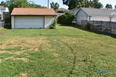 2707 101st St, Toledo, OH 43611 - photo 2