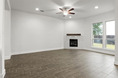 200 Castlefields St, Hutto, TX 78634 - photo 6