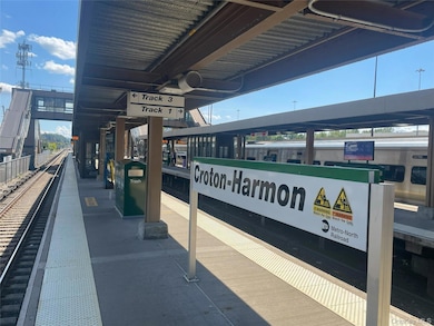 16 Scenic Dr unit M, Croton Hudson, NY 10520 - photo 5