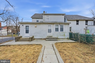 9 11 W Monroe St, Mount Holly, NJ 08060 - photo 3