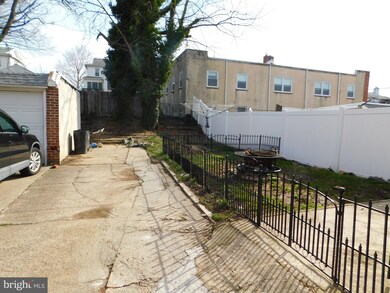 1229 Wilson Dr, Havertown, PA 19083 - photo 3