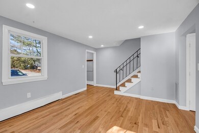 8 Waverly Ln, Framingham, MA 01702 - photo 4