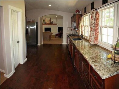 Kitchen features walk-in pantry, stainless steel a