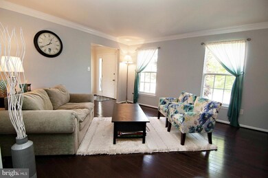 8932 Dennis Ct, Bristow, VA 20136 - photo 5