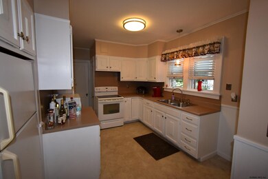 103 Sacandaga Rd, Schenectady, NY 12302 - photo 3