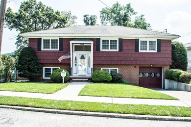 2 Schmidts Lane Front View
