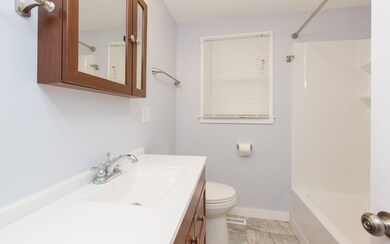 9 Fairview Ave unit 1, Nashua, NH 03060 - photo 6