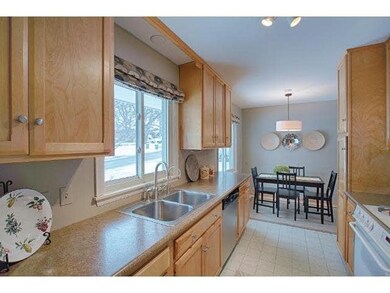 5149 Abercrombie Dr, Edina, MN 55439 - photo 6