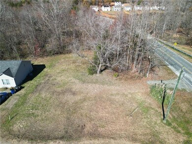 1291 Old Lexington Rd, Winston-Salem, NC 27107 - photo 6