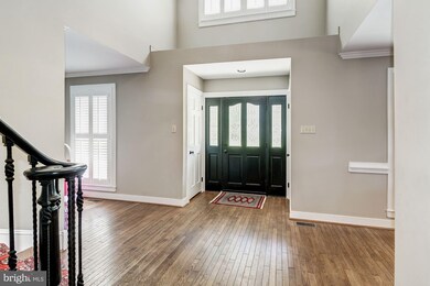 808 Joshua Ct, Moorestown, NJ 08057 - photo 2