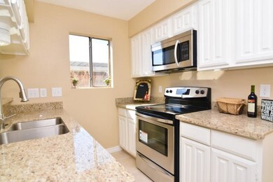 2120 Wilcrest Dr unit 113, Houston, TX 77042 - photo 3