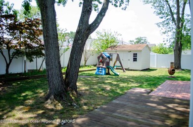 23 Hemlock St, Hazlet, NJ 07730 - photo 7