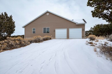1099 Westview Dr-13