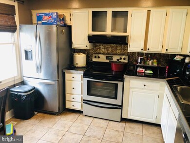 5928 Rowanberry Dr, Elkridge, MD 21075 - photo 4