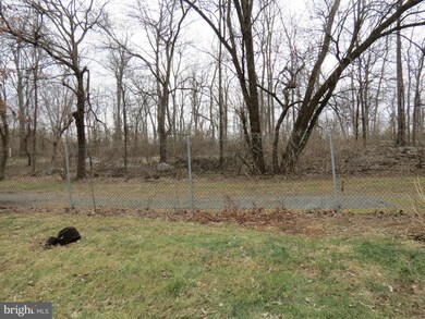 17326 Tamarack Dr, Williamsport, MD 21795 - photo 4