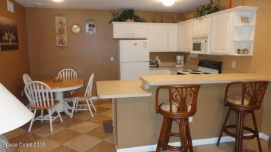 22 Tulip Ln unit 330, Cocoa Beach, FL 32931 - photo 4