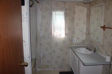 12 White Pine Ct, Charlestown, NH 03603 - photo 7