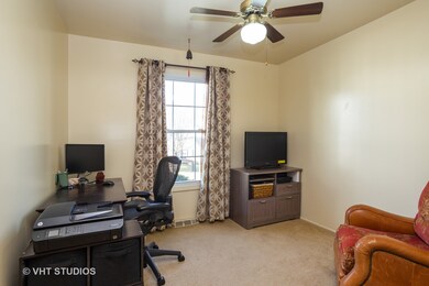 438 James Ct unit A, Glendale Heights, IL 60139 - photo 4