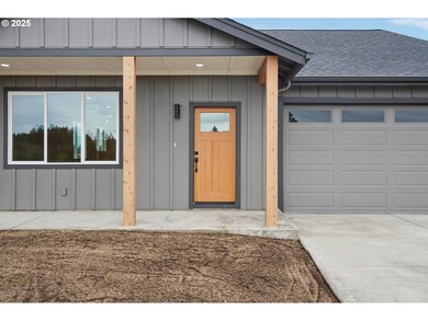 312 Eminence Ave, Winlock, WA 98596 - photo 3