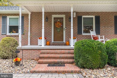 400 Gardners Rd, Cross Junction, VA 22625 - photo 2