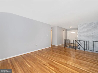 13518 Keating St, Rockville, MD 20853 - photo 4