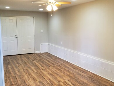 1003 Evins St, Manchester, TN 37355 - photo 7