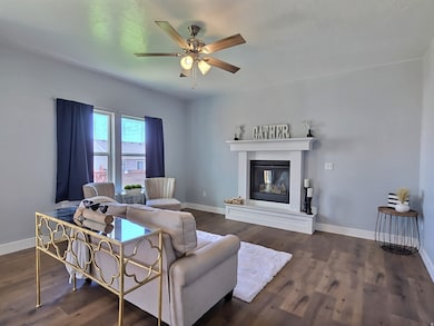 819 S 300 W, Vernal, UT 84078 - photo 3