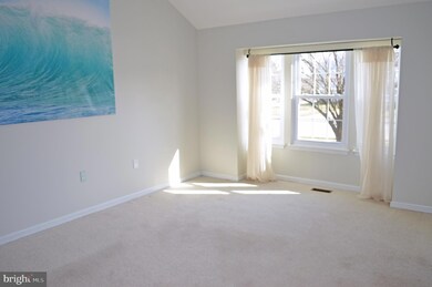 4 Latimore Ct, Reisterstown, MD 21136 - photo 2