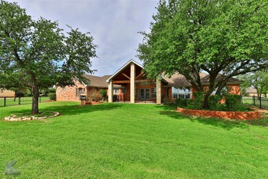 8333 Horseshoe Cir, Abilene, TX 79602 - photo 6