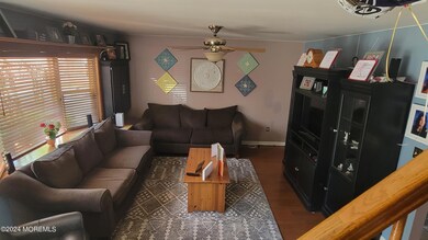 15 Jackson St, Keyport, NJ 07735 - photo 2