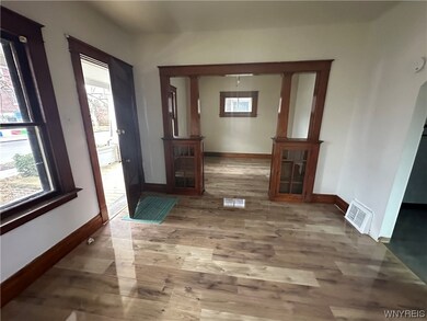 2764 Niagara St unit Lower, Niagara Falls, NY 14303 - photo 3