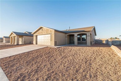 14617 Escalera Dr, El Paso, TX 79928 - photo 2