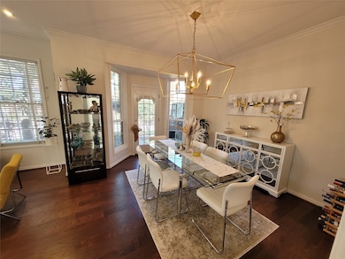 1426 Marshall St, Houston, TX 77006 - photo 5